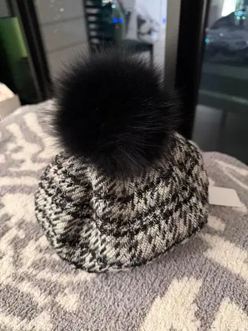 ca41 퍼 달린 폼폼 베레모