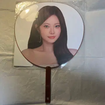 르세라핌 도쿄돔 운채 부채