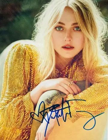 트와일라잇 다코타 패닝 친필 사인 사진 아이 엠 샘 r8