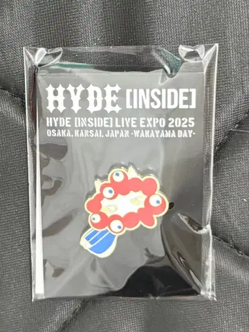 EXPO HYDE 미야쿠미야쿠 변신 흔들흔들 핀 배지 Edyth Ver.