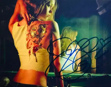 썸머 글로 친필 사인 사진 터미네이터 v1