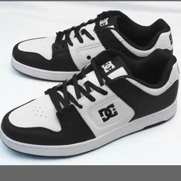 DC 스니커즈 블랙/화이트 24.5cm