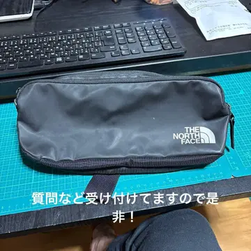 THE NORTH FACE 바디백 블랙