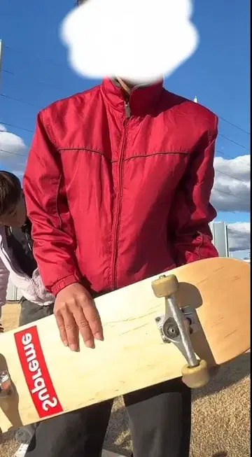 double break 빨간색 나일론 자켓