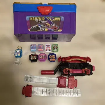 가면라이더 가브 변신 벨트, 고치조, 수납 상자