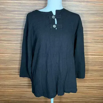 트라이앵글 니트 T셔츠 상의 블랙 긴팔 무지