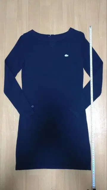 Lacoste 긴팔 무릎 기장 원피스