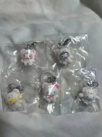 산리오 포근포근 스노우 메지루시 액세서리 세미 컴프