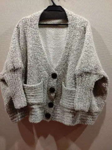 R c cat 그레이 계열 가디건