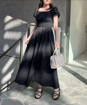 셔링 퍼프 슬리브 원피스 택 포함 새상품