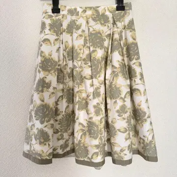 JILL by JILLSTUART 질 바이 질 스튜어트 꽃무늬 스커트