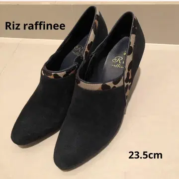 리즈 라피네(Riz raffinee) 스웨이드 부티 네이비