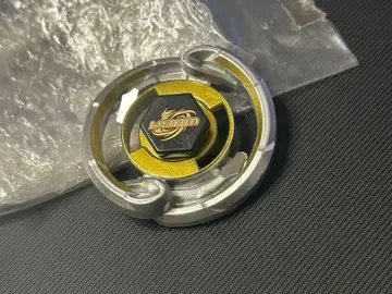 메탈 파이트 베이블레이드 우승 경품 금색 빌고