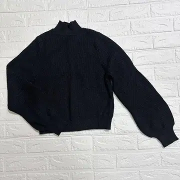 ZARA 하이넥 퍼프 슬리브 니트 S