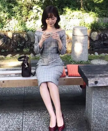 ZARA 체크 오프숄더 원피스 S 사이즈