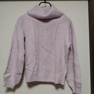 CECIL McBEE 연보라 터틀넥 니트