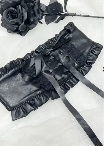 새상품 MARS 마즈 프릴 코르셋 벨트