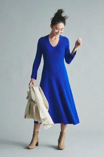 [ 하자 있음 ] FRAY I.D 울 캐시미어 V넥 리브 원피스 블루