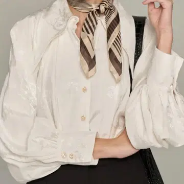 나는 아직 그 시를 기억한다 돌먼 슬리브 시노와즈리 블라우스