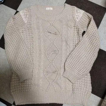 LIZLISA 케이블 니트 핑크 베이지