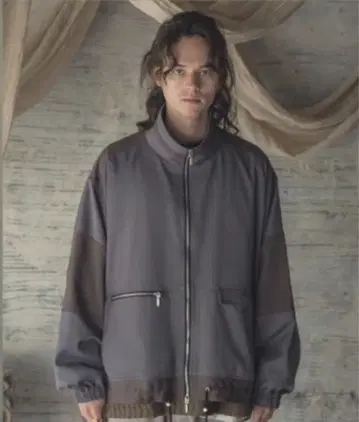 [ Casper John ] HIGH NECK SWITCH BLOUSON