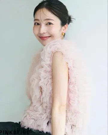 BASEMENT online 튤 베스트 [택 포함 미사용 새상품]