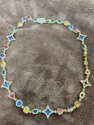 Glitter 다색 스톤 목걸이