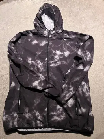 THE NORTH FACE 타이 다이 패턴 올 패턴 나일론 자켓