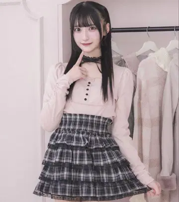 pium 스퀘어 프릴 레이어드 티셔츠 핑크