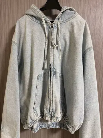 ZARA 후드 부착 데님 자켓 S 사이즈