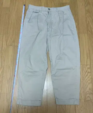 BEAMS 베이지 카고 팬츠