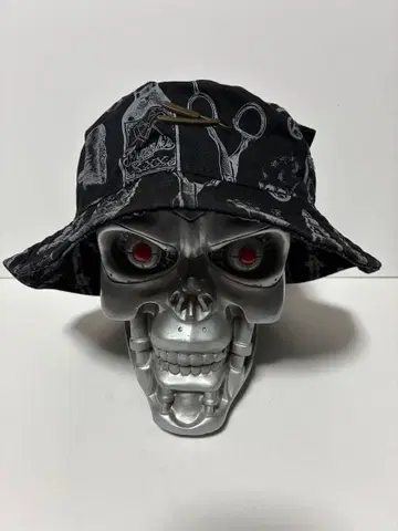 FRANK'S CHOP SHOP 버킷햇 버킷햇 barbar 페이드