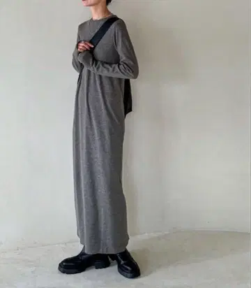 feepur 컷 리브 롱 원피스