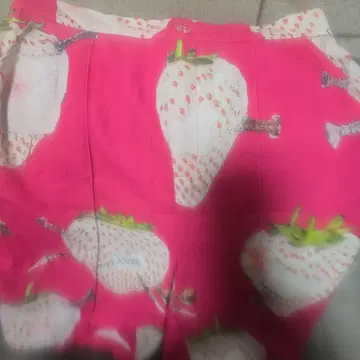 Jewel Cube 이치고 패턴 숏팬츠