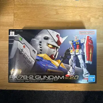 재판매품 RG RX-78-2 건담 Ver. 2.0