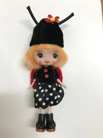 커스텀 미니 브라이스 작가님