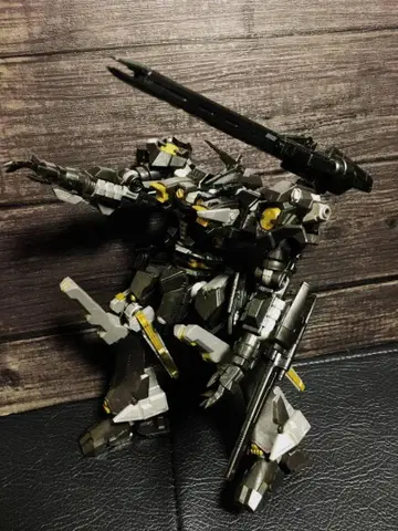 아머드 코어 로젠타르 오기루 건메탈 Ver. 완성품