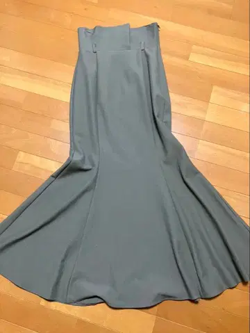 플레어 스커트 그레이 롱 스커트