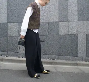 CABaN 니트 베스트