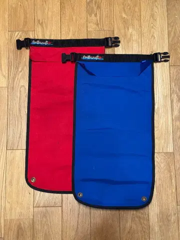 Feathercraft 오리지널 드라이백 2개 세트 빨간색 파랑