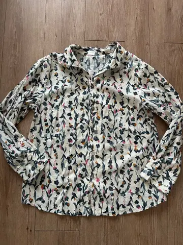 팔라스 팰리스 꽃무늬 긴팔 셔츠 사이즈 3