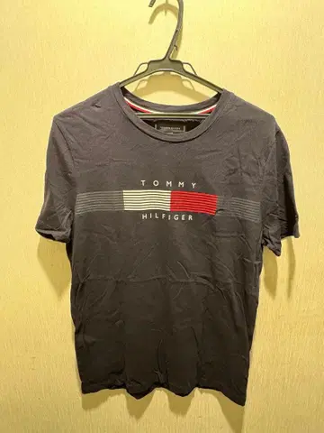 TOMMY HILFIGER 네이비, 네이비 컬러 트리코 T셔츠 M