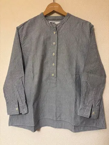 MHL, 스트라이프 7부 소매 셔츠