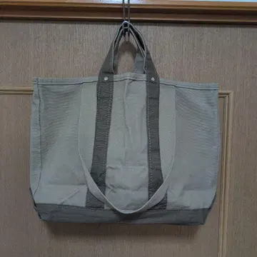 MHL, TEMBEA 콜라보 토트백