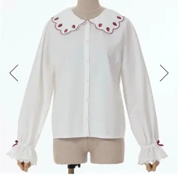 axes femme kawaii 스캘럽 딸기 자수 블라우스