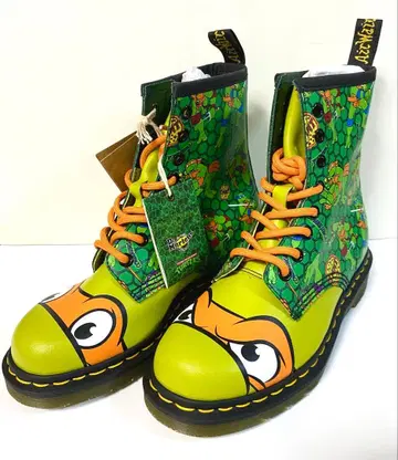 새상품 Dr. Martens 뮤턴트 터틀즈 한정판 UK4