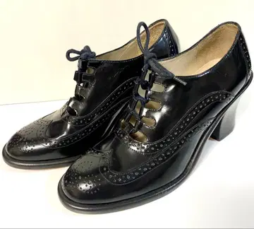 컨디션 최상 광택 가죽 힐 포함 로퍼 펌프스 끈 7M