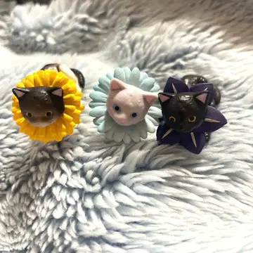 고양이 꽃 디자인 캡슐 토이