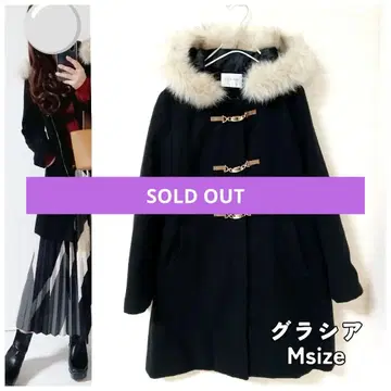 그라시아 퍼 블랙 코트