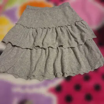 캐시미어 100% 아쿠아 프릴 니트 플레어 스커트